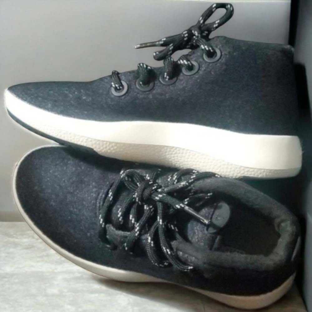Allbirds Wool Black and White Sneakers Womens Size 5 Mizzles Wrum W5